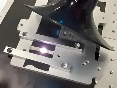 Lasersko čišćenje ploča elektroda litijumske baterije: povećanje efikasnosti ...