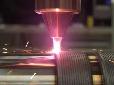 Tehnologija laserskog gašenja: precizno površinsko kaljenje za metalne kompon...